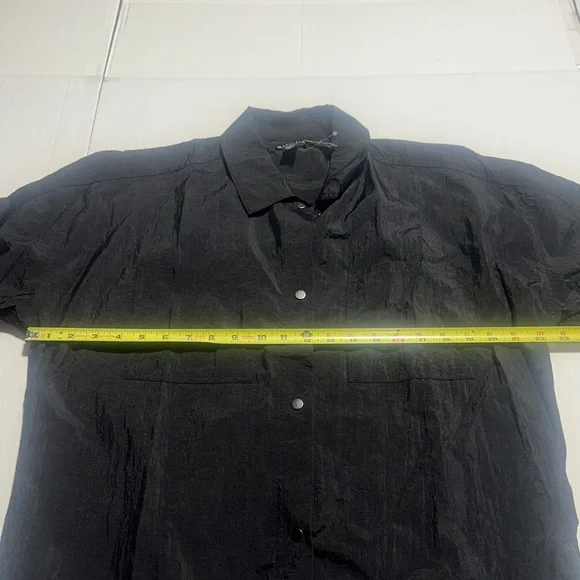 NWT Athleta Black lightweight Jacket with buttons elastic cuffs pull bungee tab - Picture 2 of 11